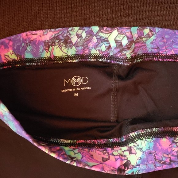 MOD Wild About Style Short - Picture 2 of 4